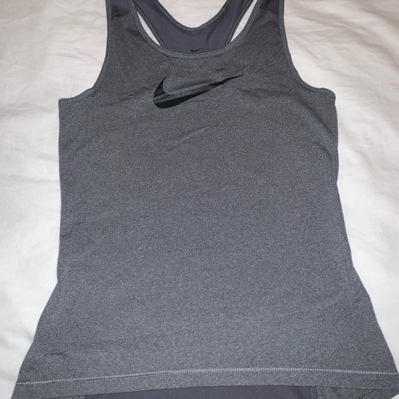 Nike DriFit Tank - Picture 2 of 3